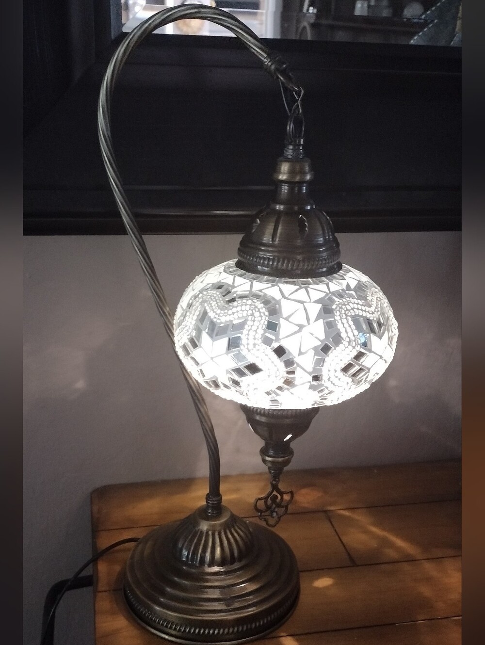 Turkish Mosaic Glass Table Lamp - White Mosaic Globe - Picture 4 of 8
